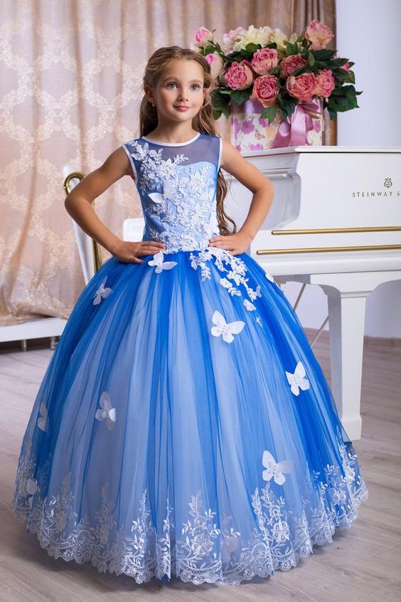 Debilidad Chispa  chispear Mensajero Los 43 vestidos de Gala más bellos del mundo para niñas | Bebeazul.top